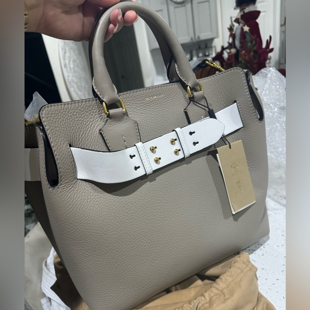 NEW Burberry Belt Bag L36 - Picture 3 of 7